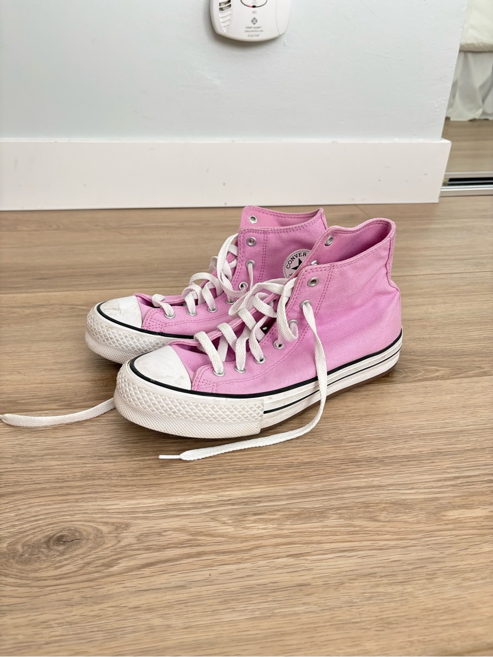 Converse High-Top Platform Sneakers in Bright Pink - Picture 4 of 5